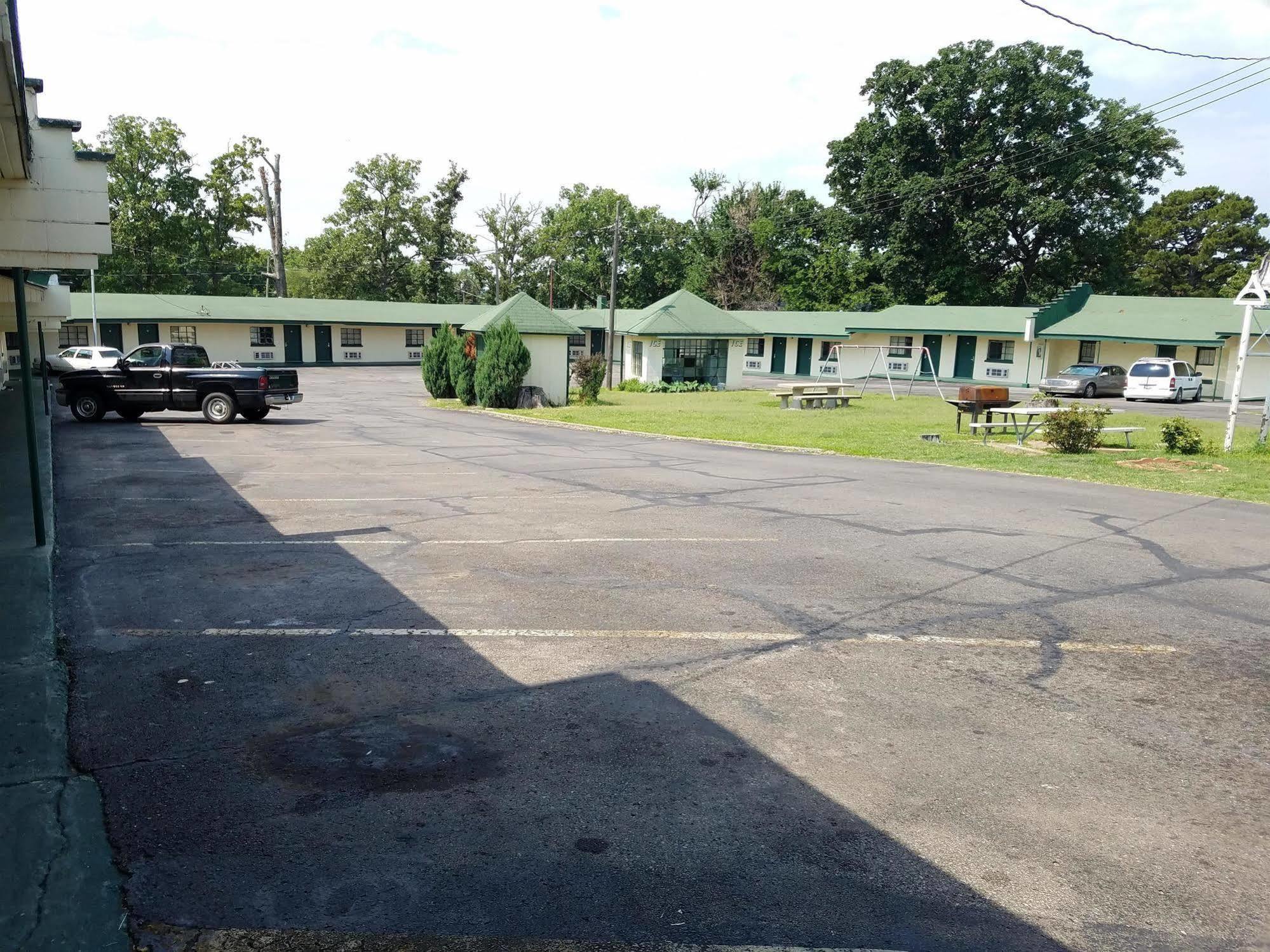 Oak Park Motel Tahlequah Exterior photo